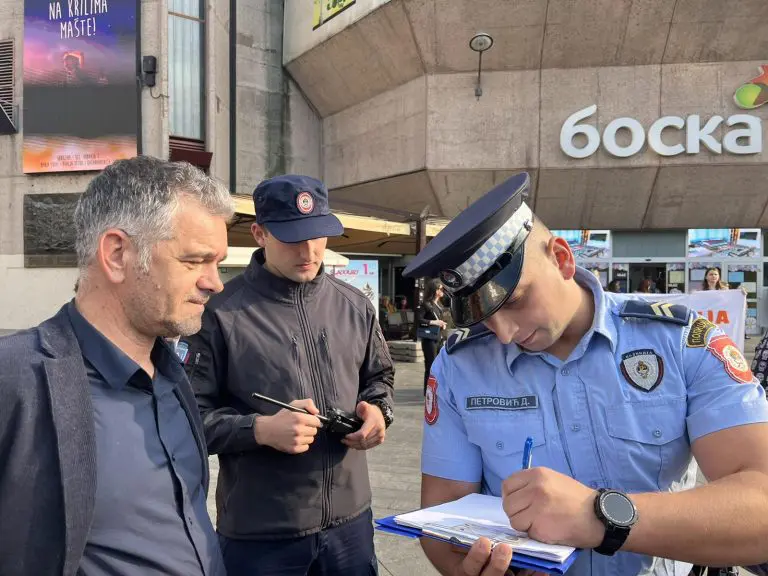 Banjaluka: Na skupu protiv nasilja nad ženama, policija zapisivala građane
