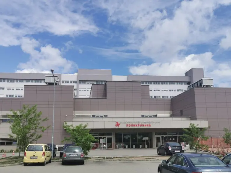 Sedmogodišnja djevojčica životno ugrožena nakon teške nesreće kod Čelinca, još četiri osobe teško povrijeđene