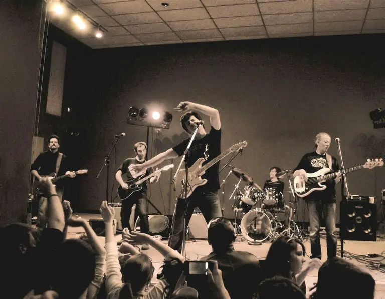 Bajagin hit krije veliku grešku koja nas je oduvijek zbunjivala, a sad imamo objašnjenje