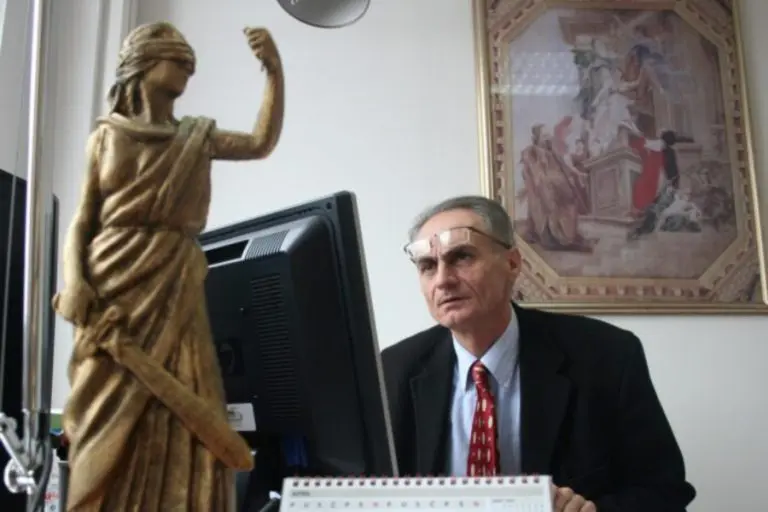 SUDIJSKA NADOKNADA: Jesu li oni koji traže ukidanje Suda BiH i drugi, koji ne poštuju odluke tog suda, zapravo, jedni te isti!?