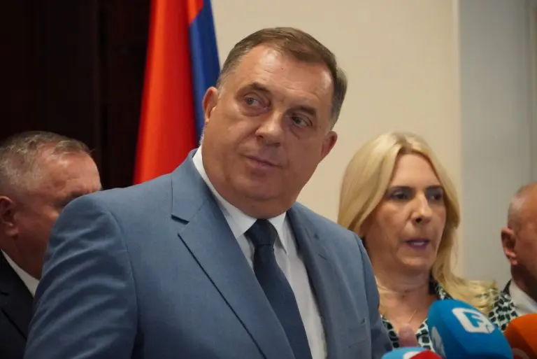 Dodik odgovorio poslodavcima: Od vas očekujem…