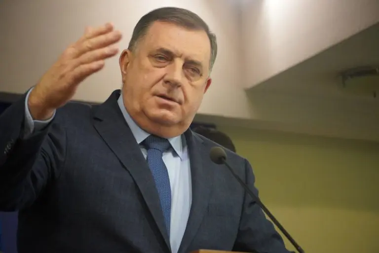 Dodik o ulaganjima Američke ambasade BiH u Republiku Srpsku