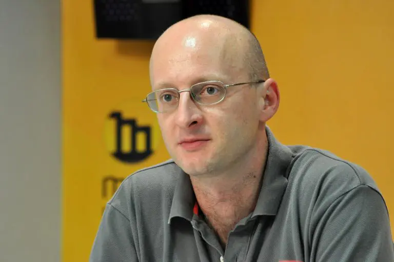 Nemanja Nenadić za BUKU: SNS već potrošila preko 2 miliona evra za TV oglašavanje