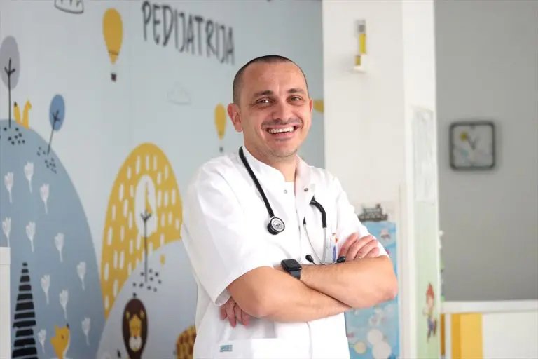 Doktor Krajina: Zašto bih dijete izlagao mogućnosti da se razboli, kad mogu spriječiti vakcinacijom?!