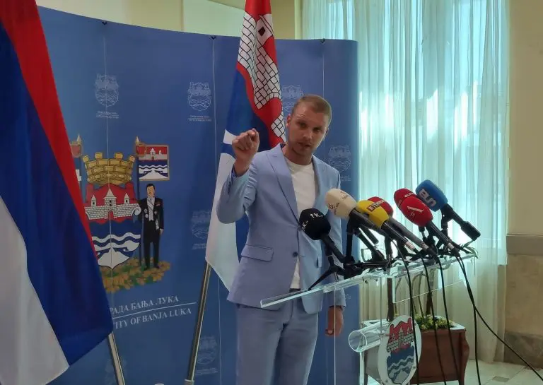 Stanivuković: Moje strpljenje je došlo kraju, pozivam ljude ispred Gradske uprave!