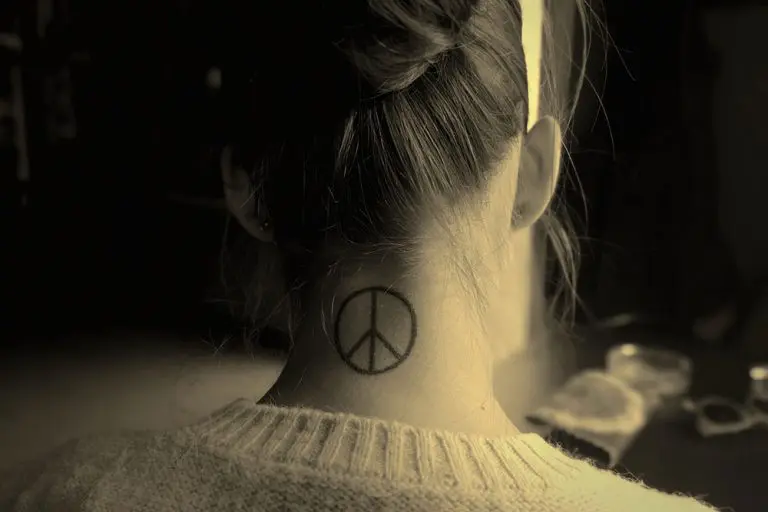 Adriana Zaharijević: Da li je pacifizam moguć samo u miru?