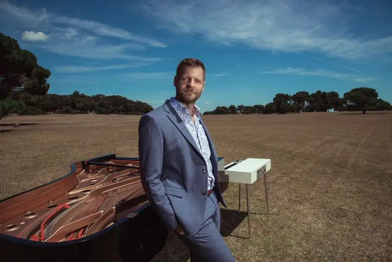 Pijanista Zvjezdan Ružić za BUKU: Dok svi živimo virtualne stvarnosti na svojim telefonima imamo sve manje vremena za umjetnost