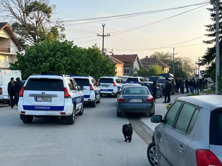 Nove informacije iz Srbije: Ubijen i policajac i njegova sestra, policija pretražuje vikendicu po vikendicu, blokiran put