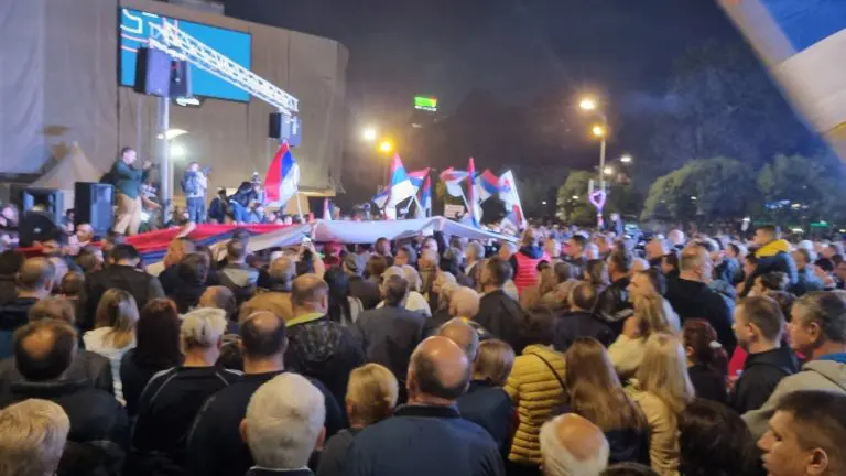Borenović: “Nećemo dopustiti da lopovluk i bahatost vladaju Republikom Srpskom”