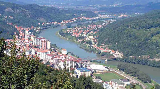 Vrhovni sud RS presudio u korist bošnjačke djece iz Zvornika: Djelimično usvojena revizija u predmetu diskriminacije zbog bosanskog jezika
