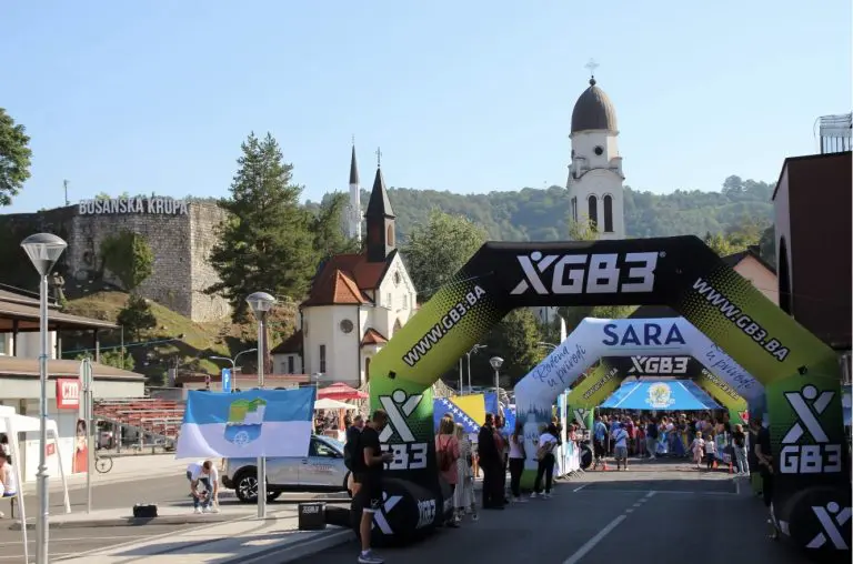 Prvi bosanskokrupski polumaraton završen u znaku Kenijaca i odličnih rezultata