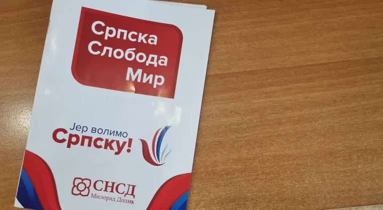 Politički pamflet “Srpska Sloboda Mir” SNSD-a: Negiranje zločina i optuživanje opozicije za izdaju i rušenje Republike Srpske