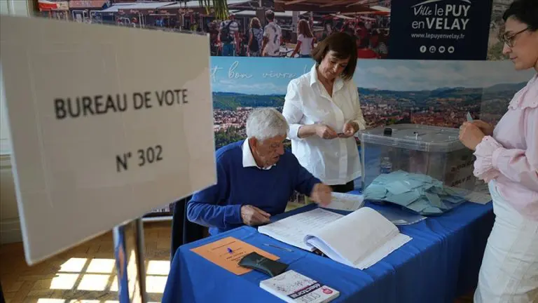 Francuski predsjednik još se ne oglašava: “Ako ništa drugo, Macron je uspio jednu stvar da postigne…”