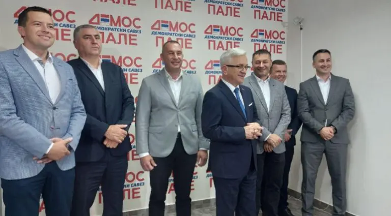 Ovo je prva opština gdje su se razišli SNSD i Demos