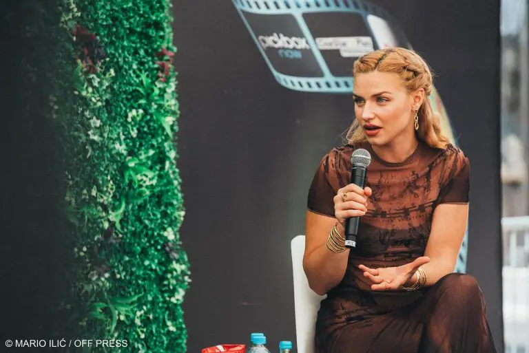 Zvijezda Netflixove serije za Buku: Ako si glumac prva stvar koju moraš da uradiš je da ideš na psihoterapiju
