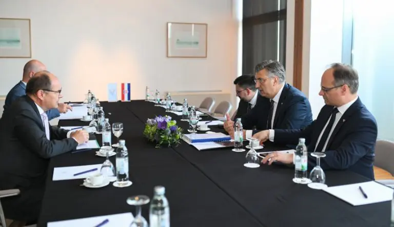 Plenković u Dubrovniku razgovarao sa Šmitom: “Hrvatska se snažno zalaže za europski put BiH”