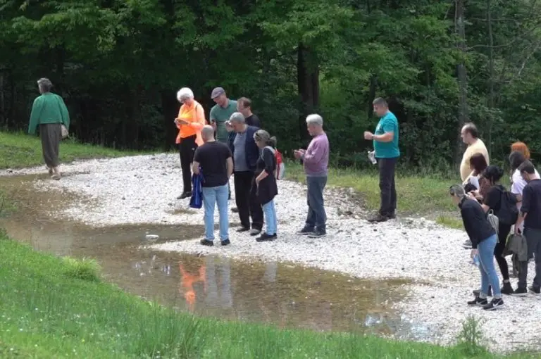 Otvoreno pismo poslanicima NSRS: “Spriječite ekološku krizu, ugrožene su nam šume, vode, plodno zemljište…”