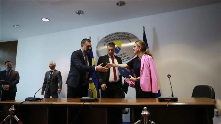 Delegacije BiH i Švedske potpisale sporazum o izgradnji viznog kapaciteta u BiH: Važan korak na evropskom putu