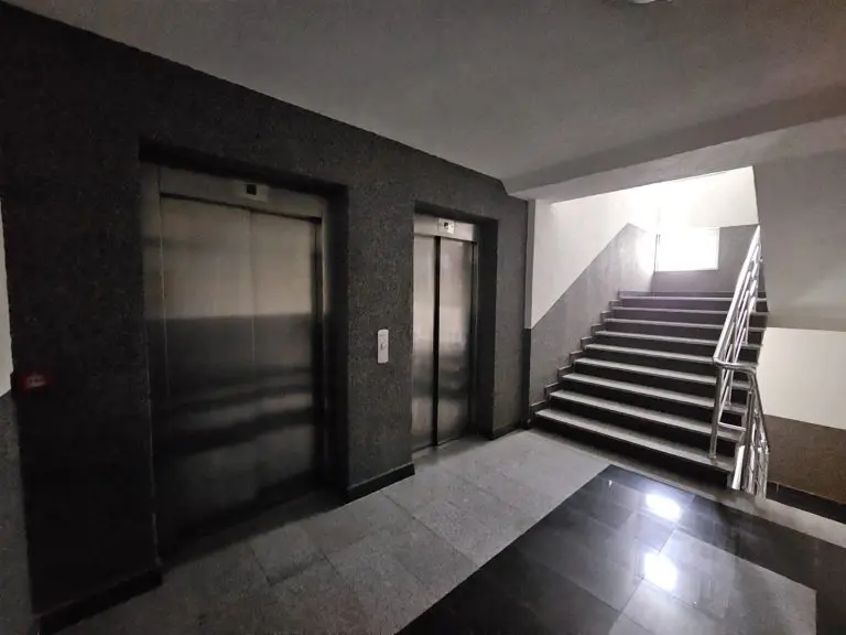 Buka saznaje: Najmanje desetine ljudi u BiH zaglavljeno u liftovima zbog nestanka struje