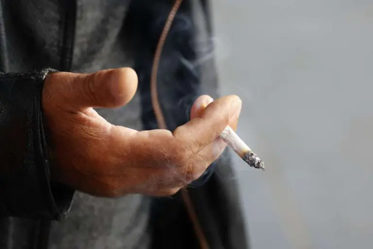 Svaki četvrti učenik u BiH puši