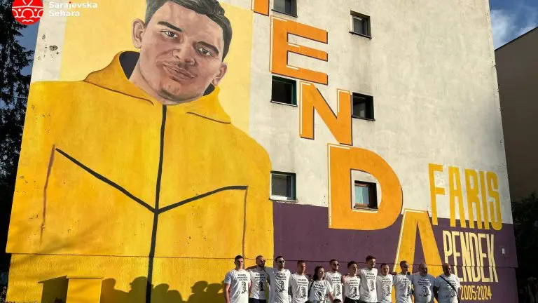 Otkriven mural u sjećanje na Farisa, koji je ubijen bez ikakvog razloga