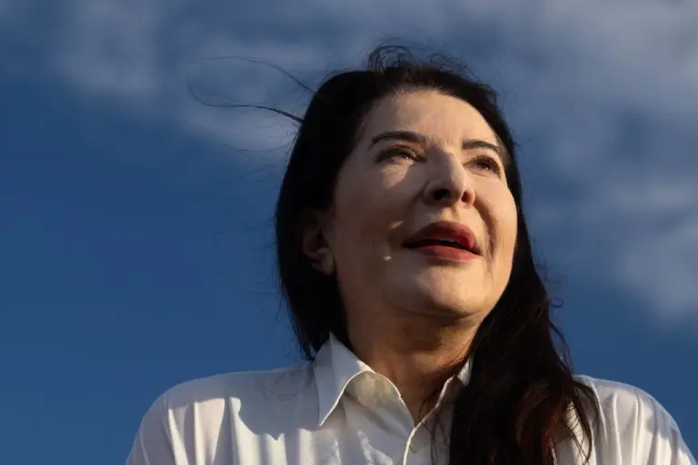 Marina Abramović ućutkala 250.000 ljudi na festivalu
