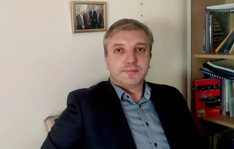 Aleksandar Eskić za BUKU: U Banjaluci pojedinci grade objekte s bazenima, dok drugi nemaju ni vodu za piće