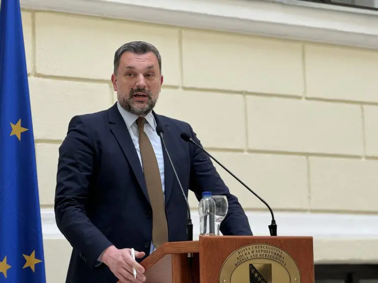 BiH uputila protestnu notu Crnoj Gori zbog izjava Andrije Mandića na “Svesrpskom saboru”