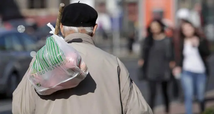 U RS skoro 9.000 zaposlenih penzionera