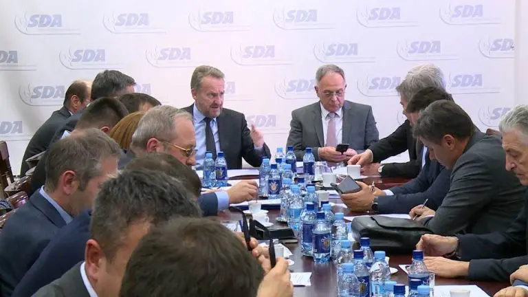 SDA o novom poskupljenju struje: Trojka služi HDZ-u, a Bošnjaci plaćaju cijenu