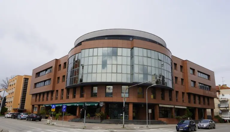 UIO dobija još 37,5 miliona KM za zgradu u Banjaluci