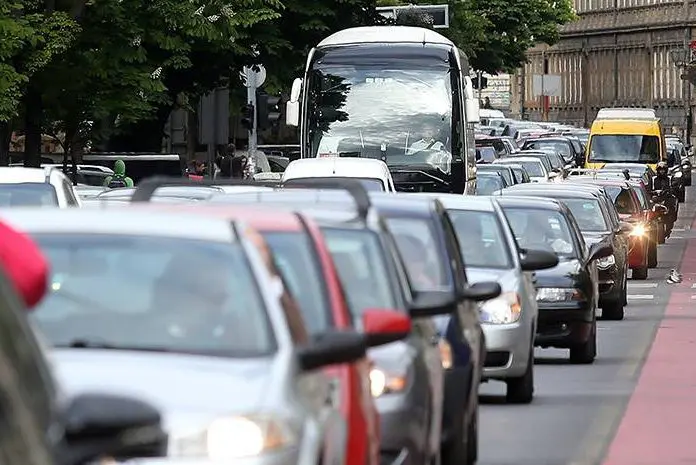 Crna kutija obavezna u svim automobilima, oglasio se i bh. stručnjak Hodžić