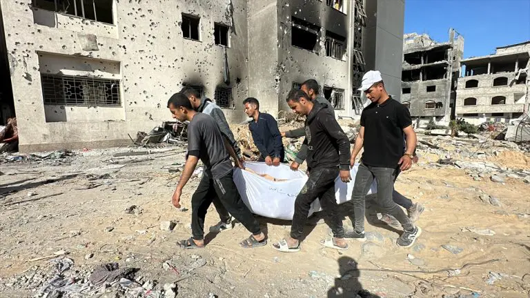 Izraelske  snage ponovo gađale Rafu: Otvorena tenkovska i artiljerijska vatra