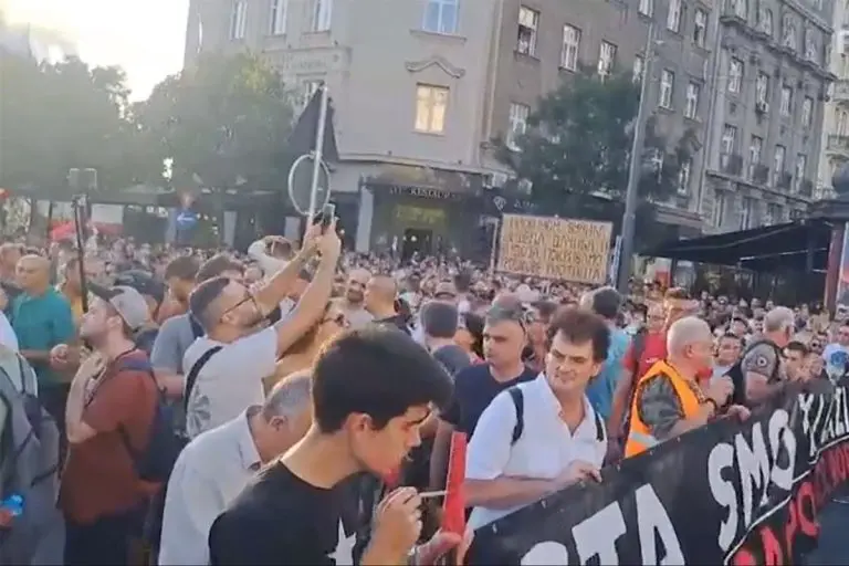 Protest u Beogradu protiv rudarenja litijuma i projekta “Jadar”