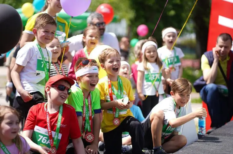 POVEŽI PORODIČNE NITI! Pod sloganom „Poveži porodične niti!“ NGO Marathon SARAJEVO sprema veliku septembarsku INA/EP FAMILY RUN