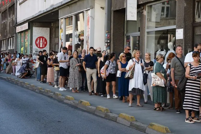 Dugački redovi, počela prodaja ulaznica za Sarajevo Film Festival