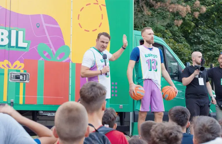 Spektakularan meč odigran na Slatini: Enis i Musa dijelili lopte šakom i kapom