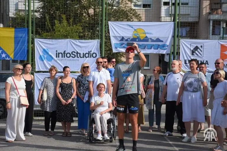 Faruk Suljović krenuo na krajnje zahtjevni triatlon do grčkog Olimpa s ciljem prikupljanja novca za teško oboljele građane