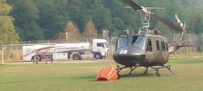 Tešanjski biznismen se izdigao iznad podjela: HIFA-OIL Izudina Ahmetlića donirala 10 tona kerozina Helikopterskom servisu RS za gašenje požara