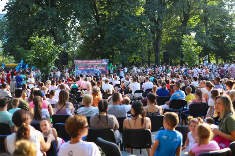 Stanivuković predstavio dvije kartice za povoljniju kupovinu, banjalučki privrednici traže suspenziju 