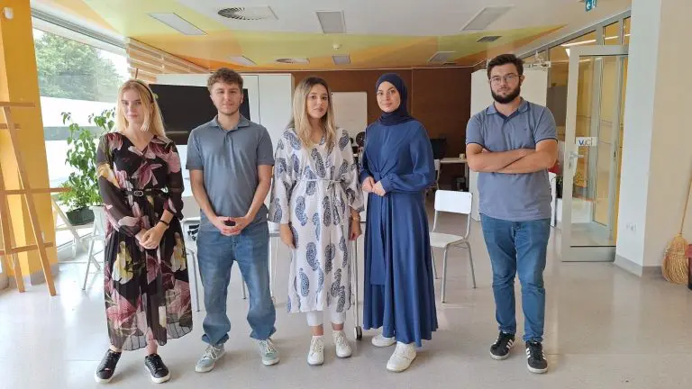 “Osnaži svoj glas”, održana panel diskusija o političkoj pismenosti mladih