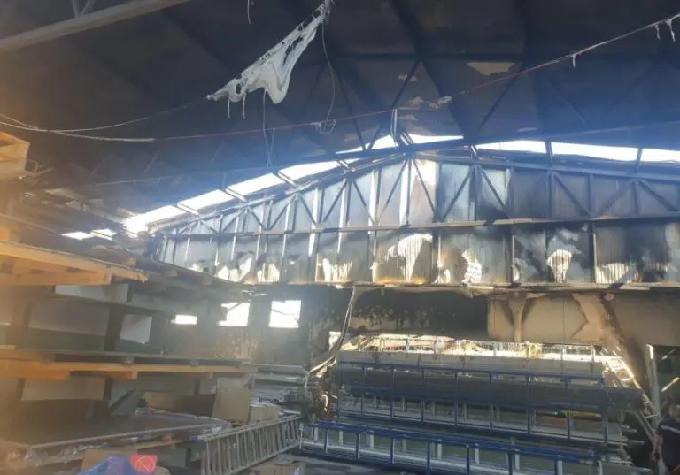 IZGORIO CIJELI POGON Izbio požar u poslovnom objektu u Banjaluci