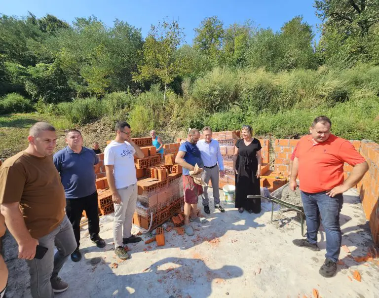 Ćiro je donirao bubreg ženi koju nije poznavao, a sada će od dobrih ljudi dobiti krov nad glavom