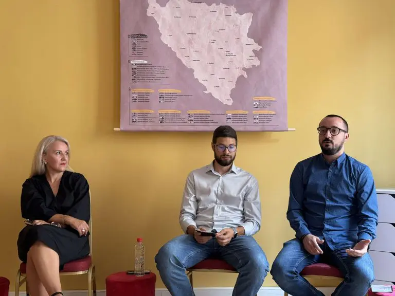 U Sarajevu predstavljena mapa civilnih spomen obilježja „Atlas memorije“