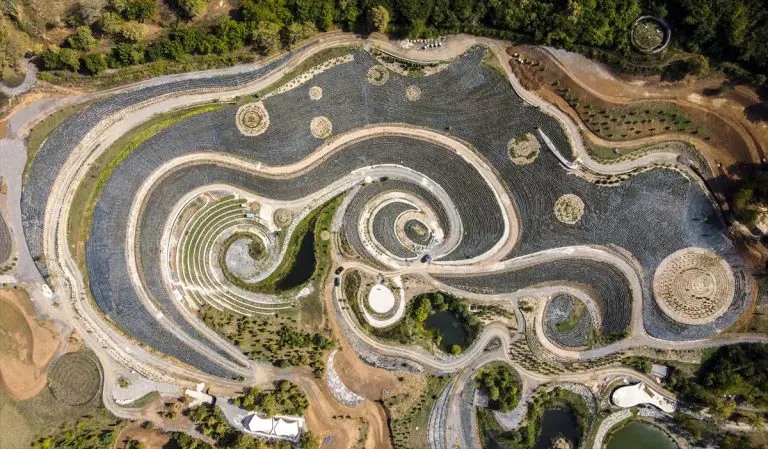 Vinsenta van Goga “Zvjezdana noć” rekreirana kao park prirode u sred brda i zelenih livada BiH