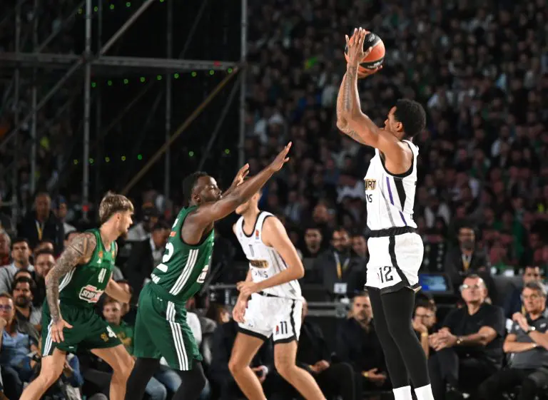 Partizan srušio prvaka Evrope u neviđenom spektalu, potpuna dominacija crno-belih