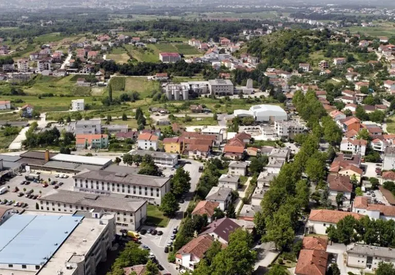 Potez koji vraća vjeru u ljude: Medići iz Hercegovine se odrekli zemljišta za dobrobit sela!