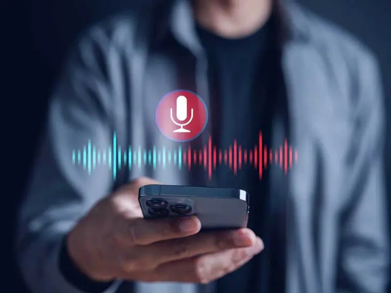 Da li nas pametni telefoni prisluškuju: Stručnjak objasnio zašto nam izlaze reklame o temama o kojima smo razgovarali!