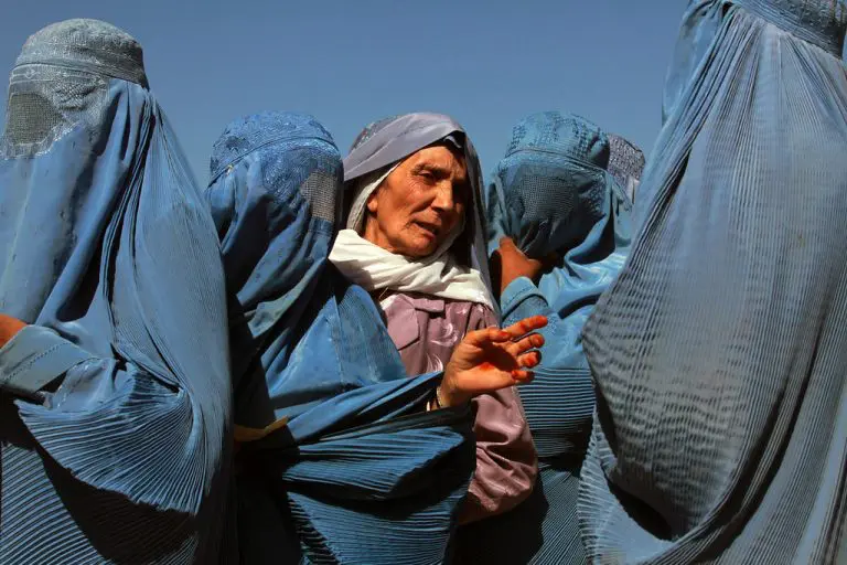Afganistan: Zabrana ženskog tijela, glasa, pogleda