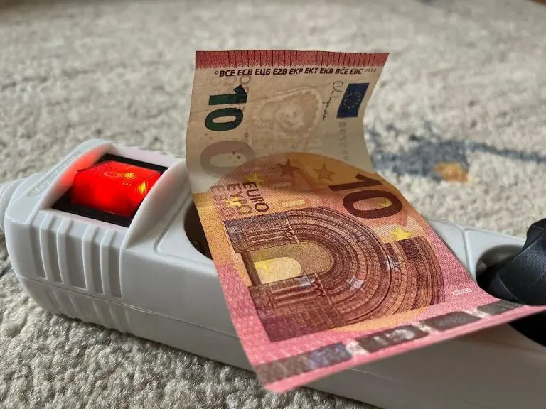 Njemački ministar: Snizio bih troškove struje ali ne znam kako!?